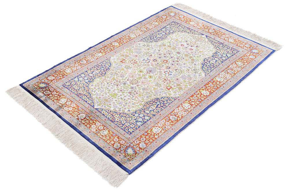 Oriental rug Hereke