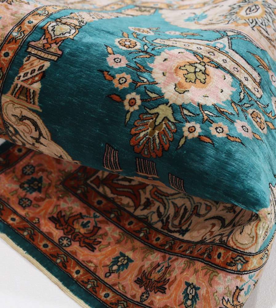 Oriental rug Hereke