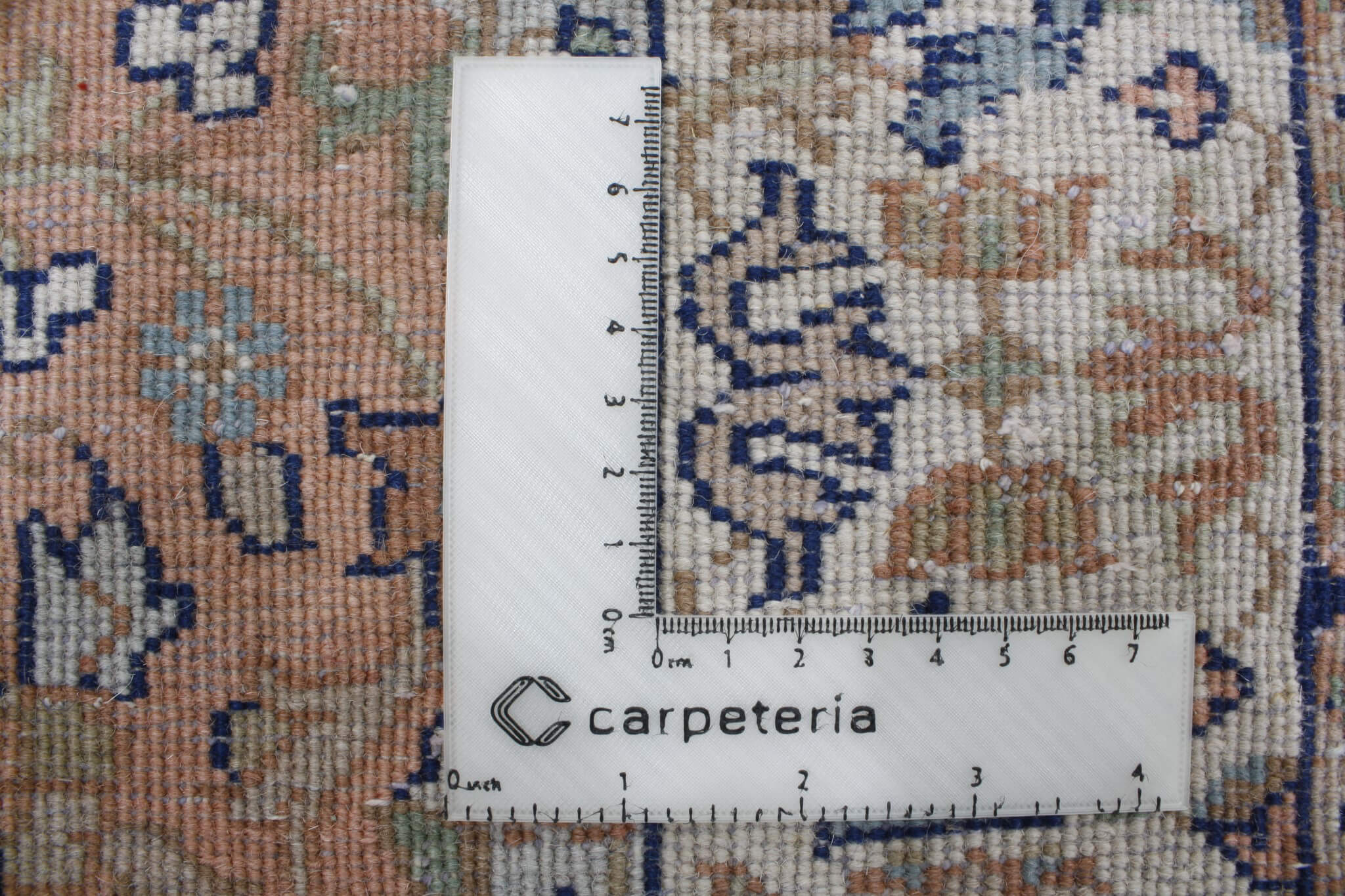 Oriental rug Sarough