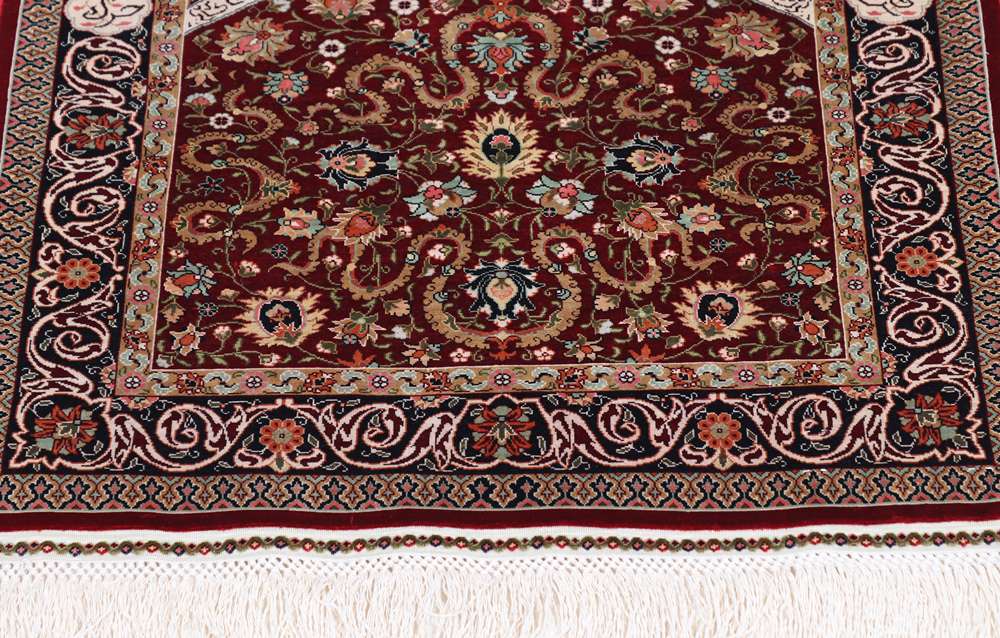 Oriental rug Hereke