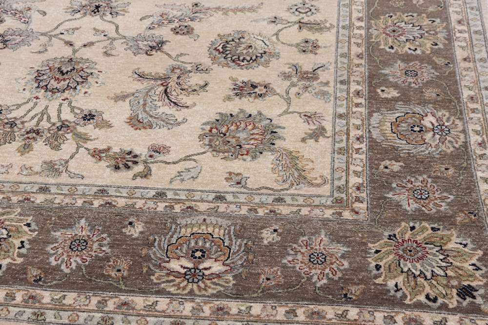 Oriental rug Tabriz