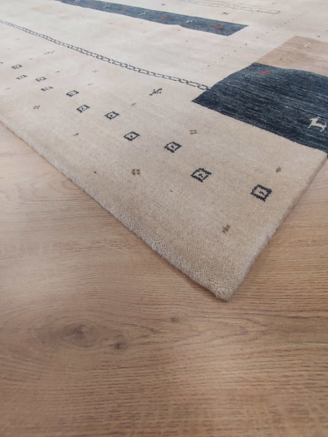 Modern rug Loribaft Exclusive