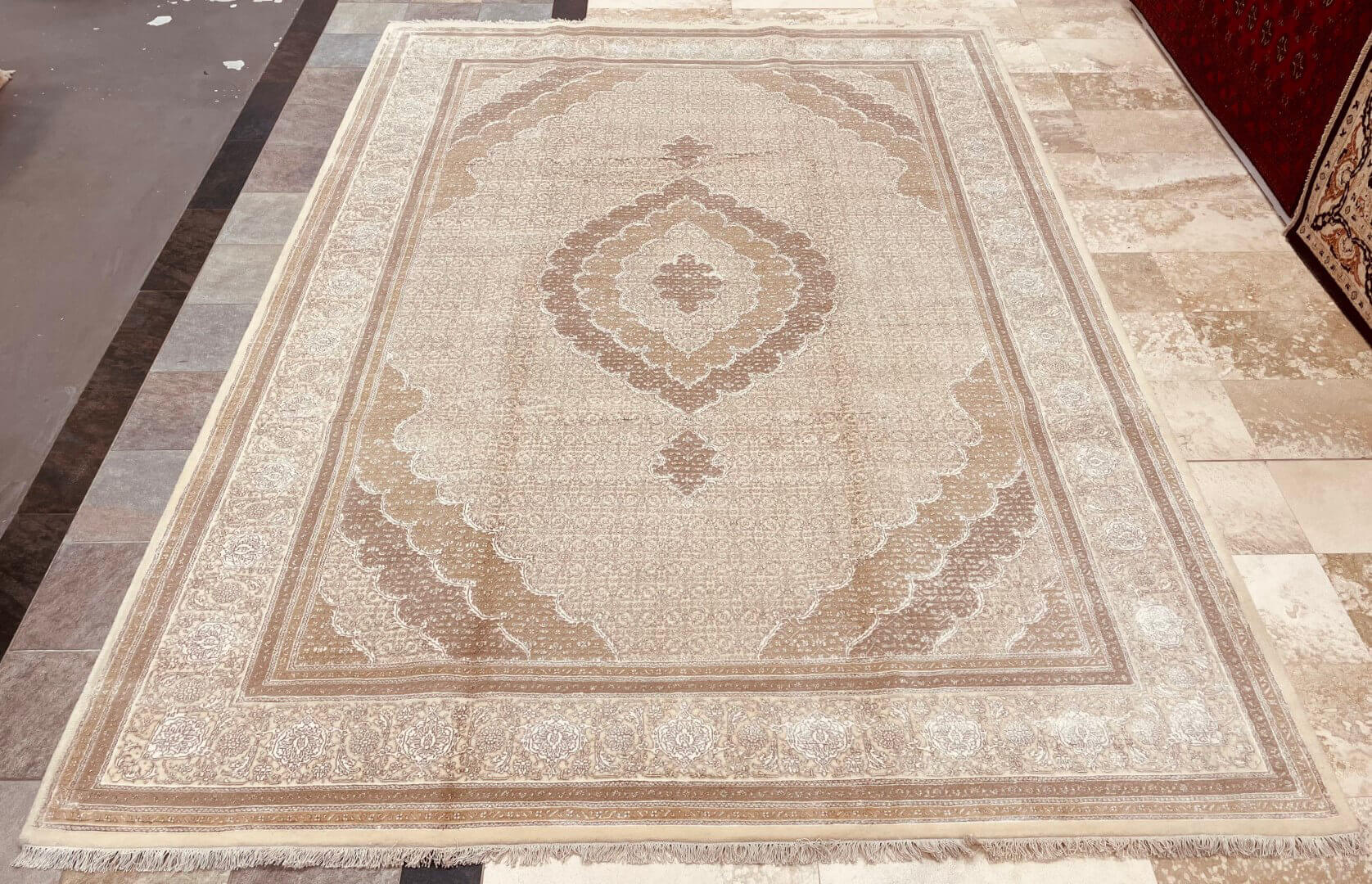 Oriental rug Tabriz Mahi Royal
