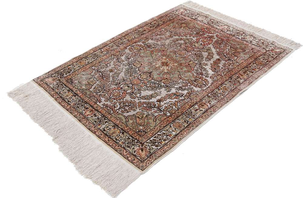 Oriental rug Hereke