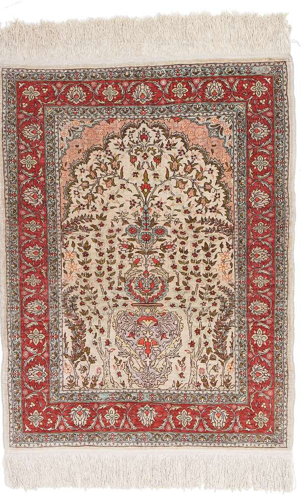 Oriental rug Hereke