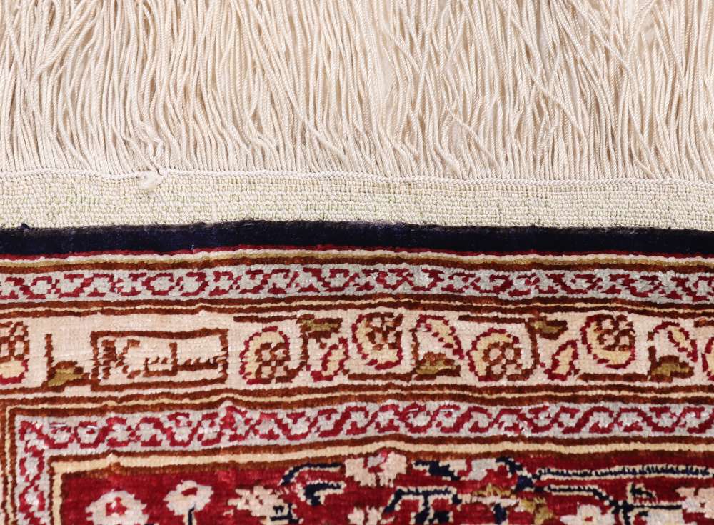 Oriental rug Hereke
