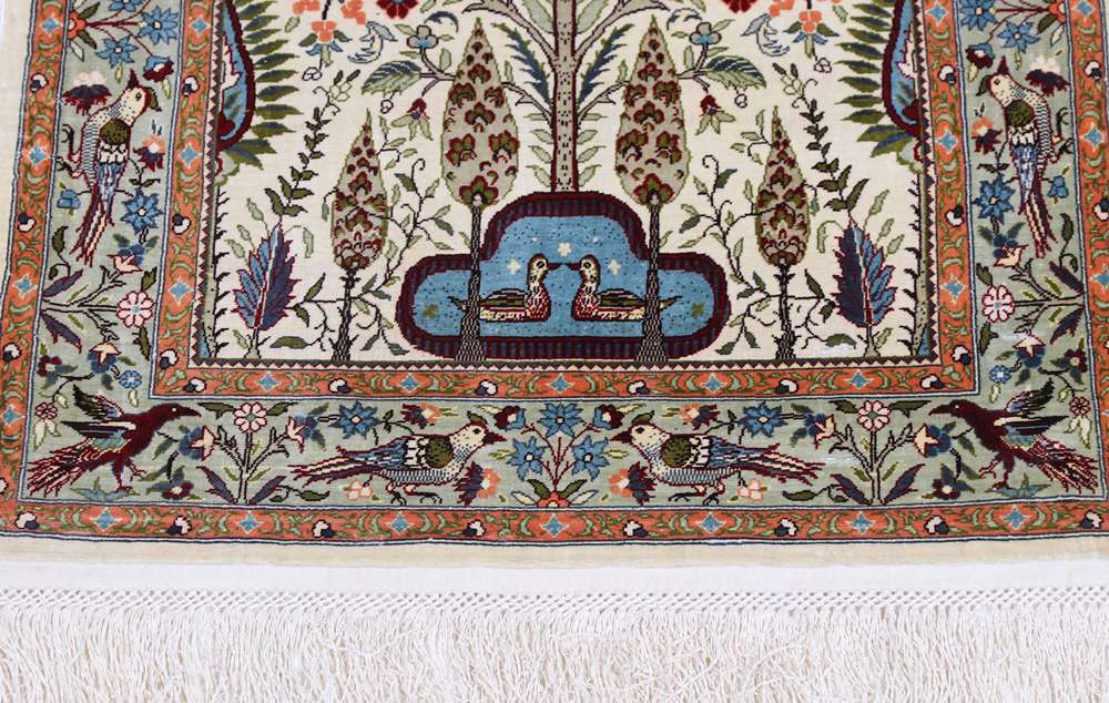 Oriental rug Hereke