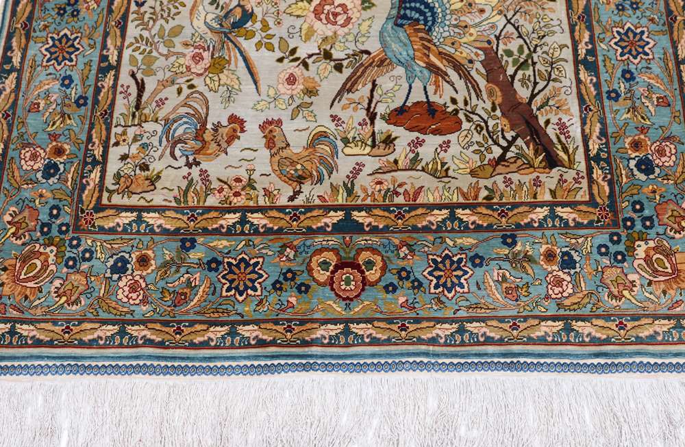 Oriental rug Hereke