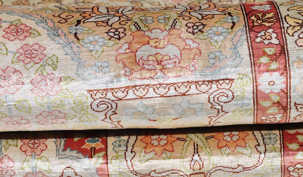 Oriental rug Hereke