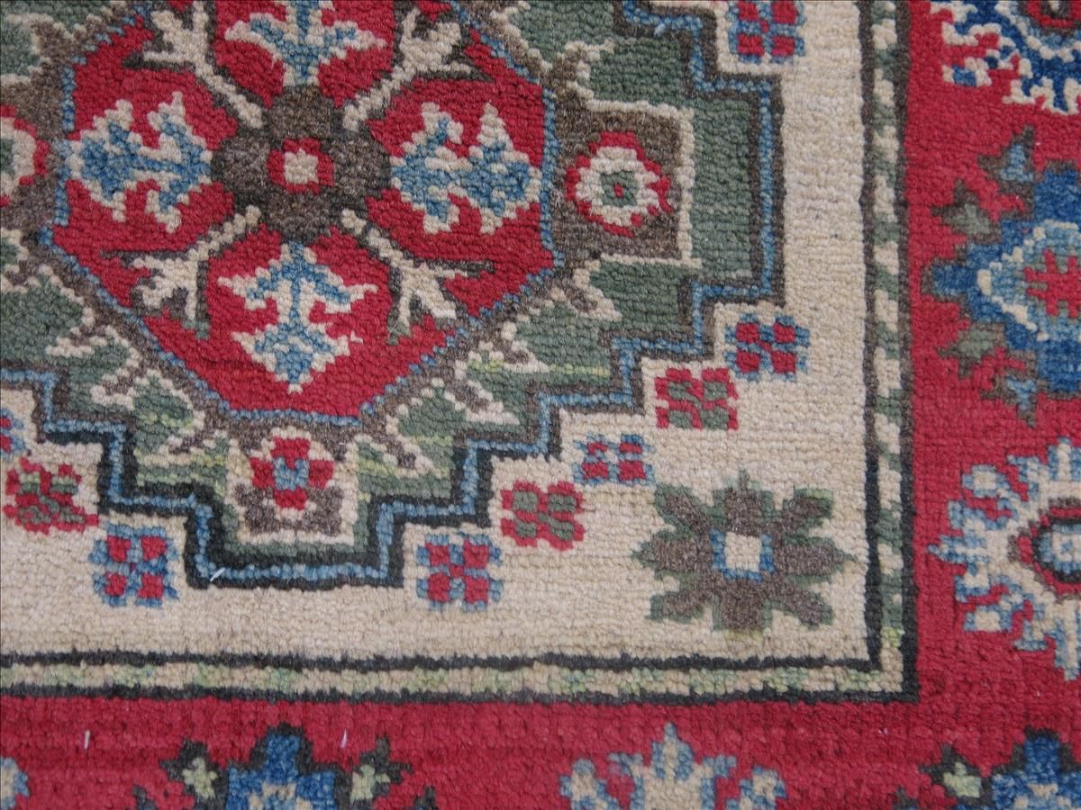 Orientální koberec Kazak