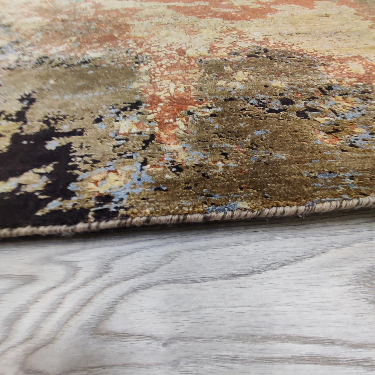 Ikat Royal