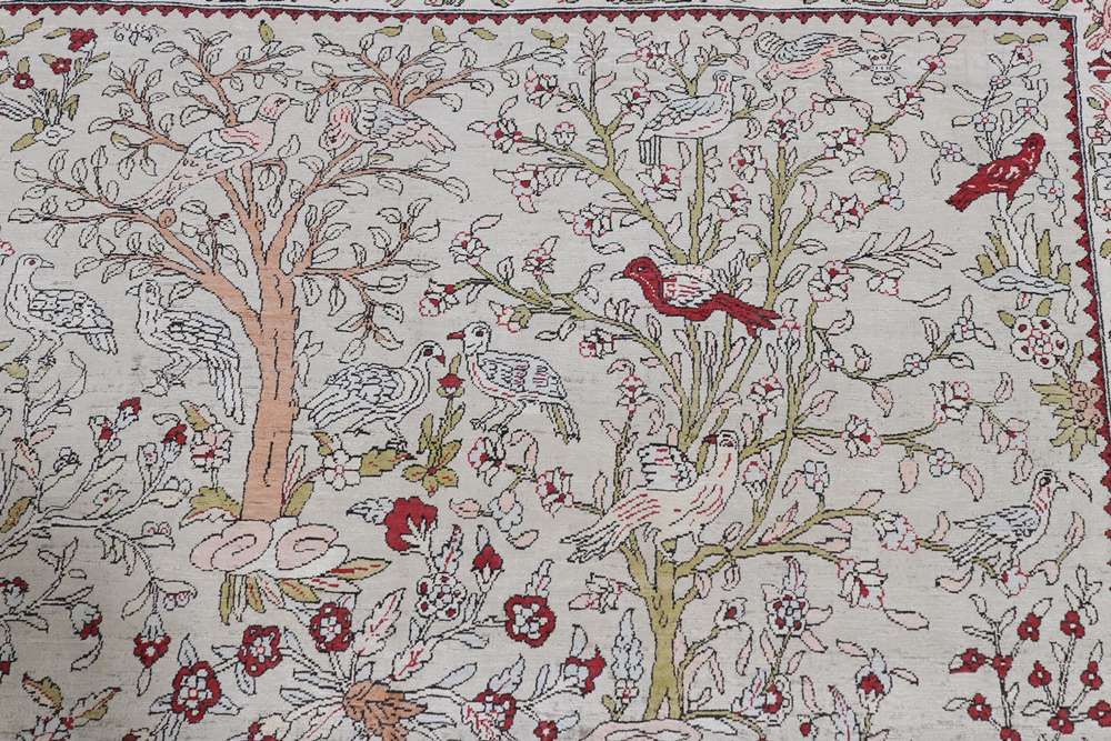 Oriental rug Hereke