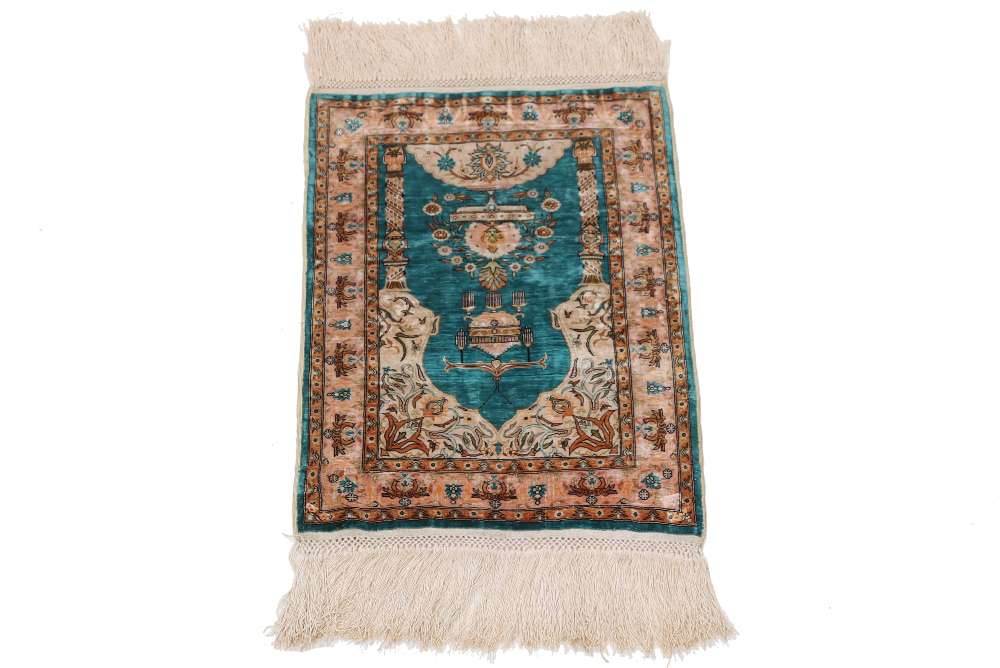 Oriental rug Hereke