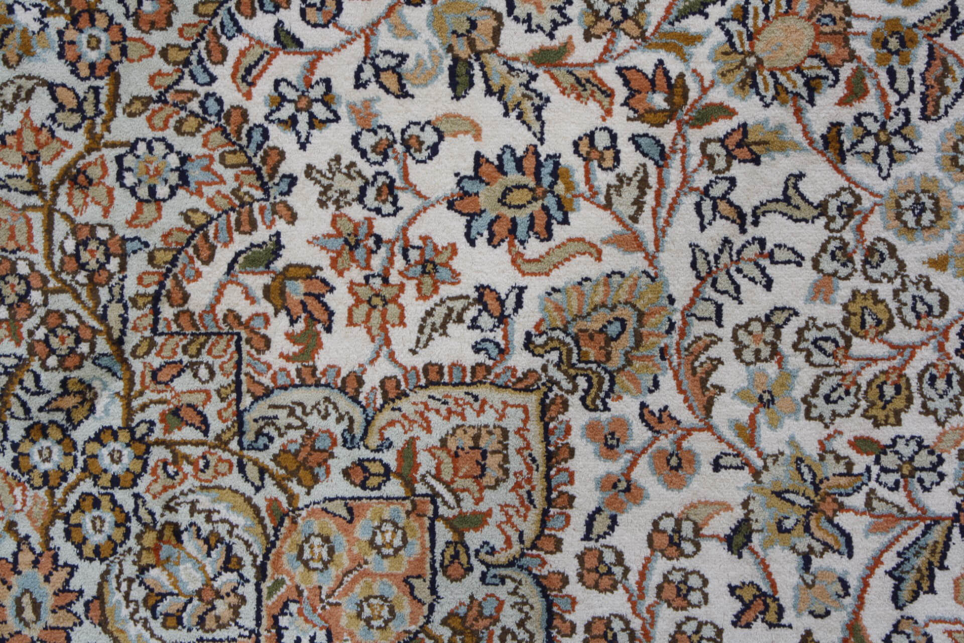Oriental rug Kashmir Silk Exclusive