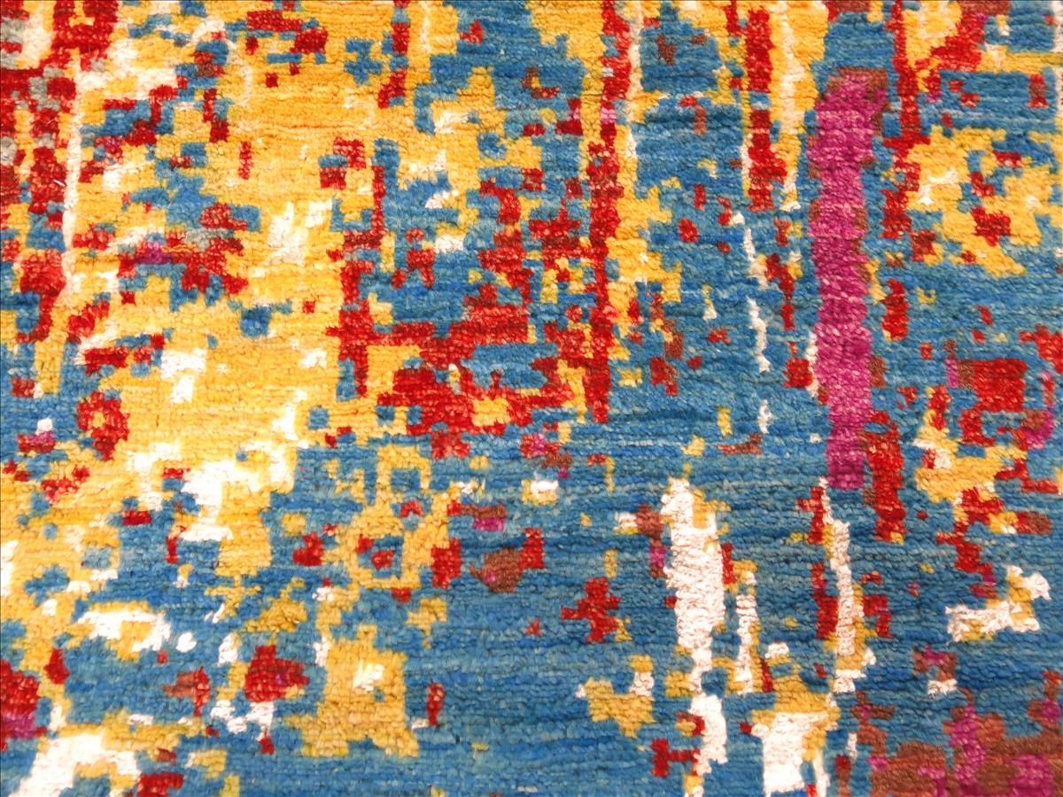 Modern rug Amazon Royal