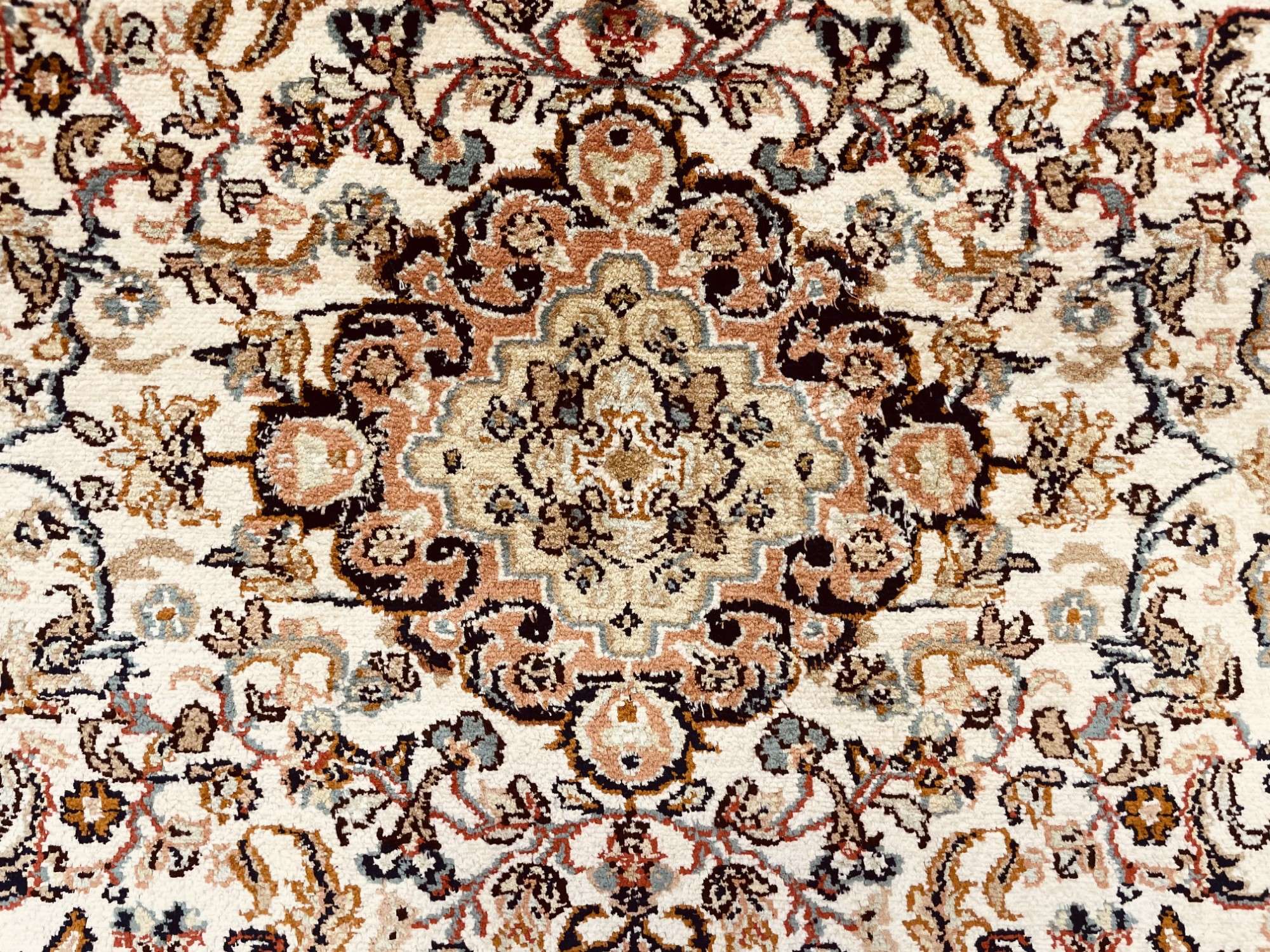 Oriental rug Kashmir Silk Exclusive