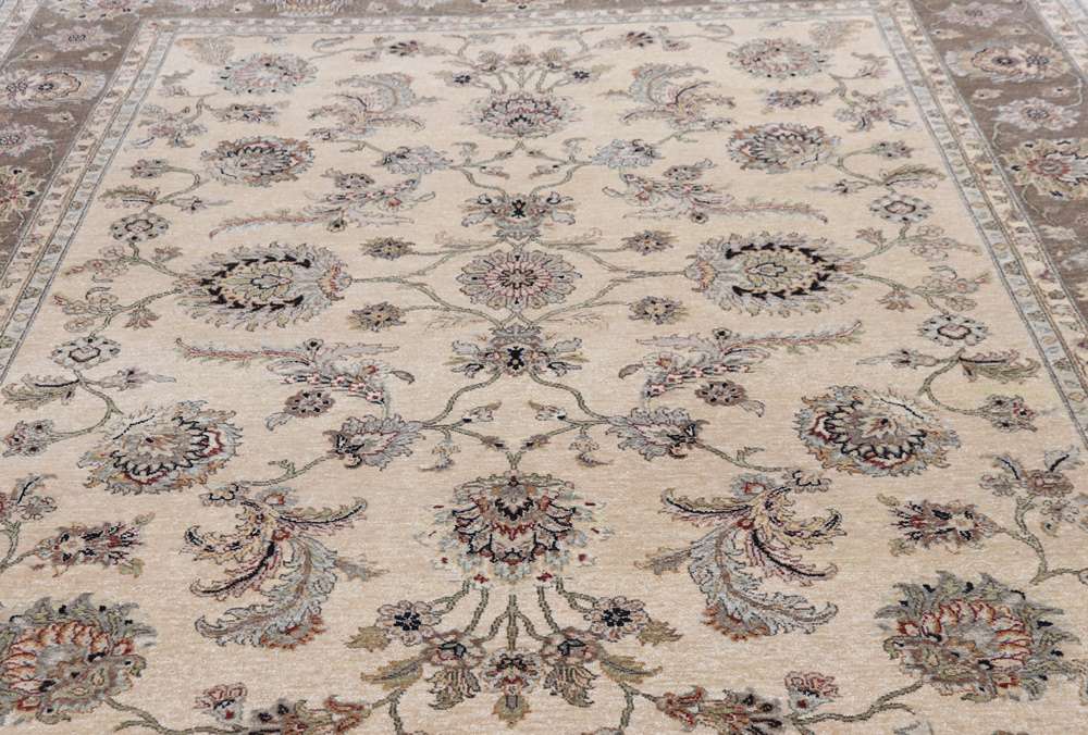 Oriental rug Tabriz