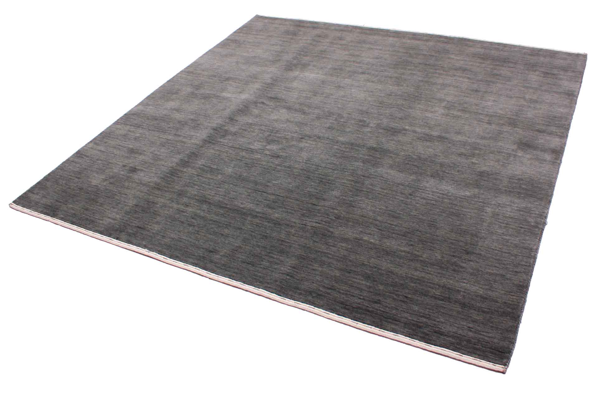 Modern rug Loribaft