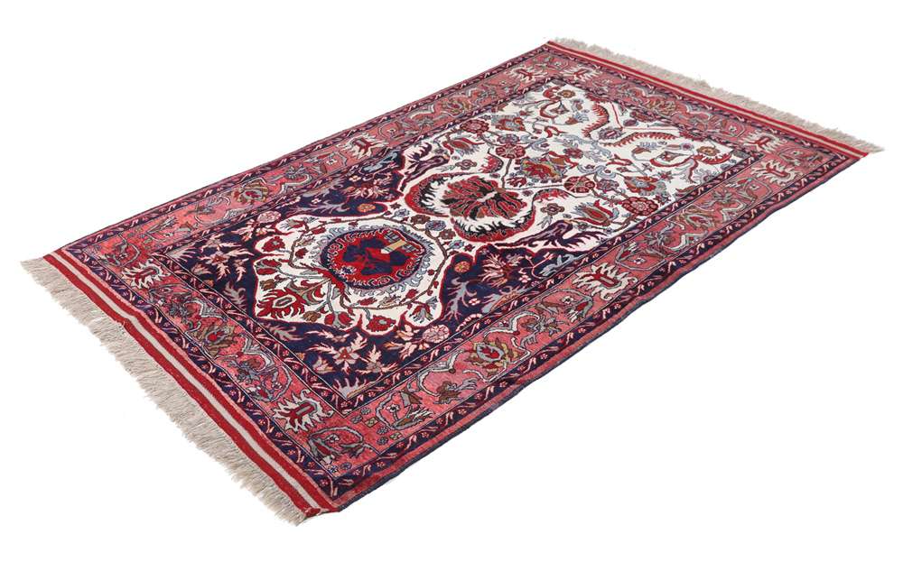Oriental rug Silk