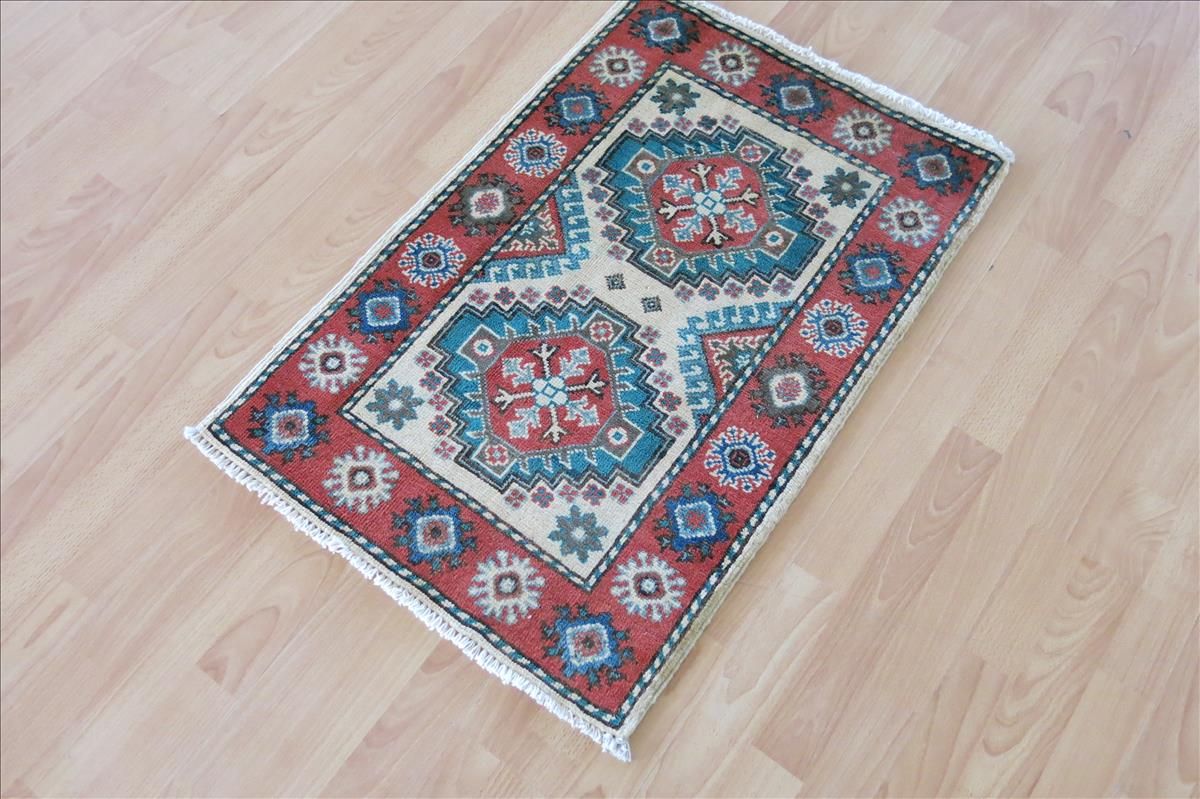 Orientální koberec Kazak