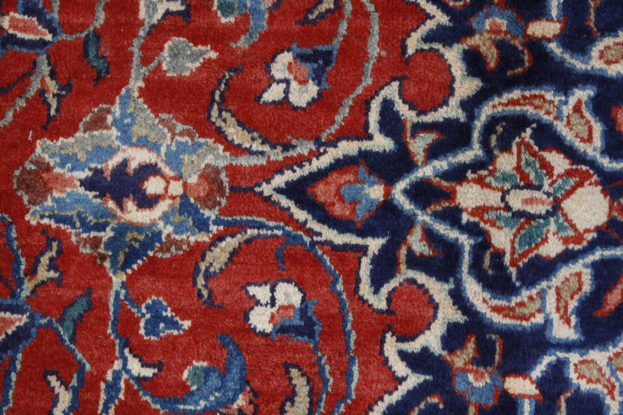 Persian rug Mahal