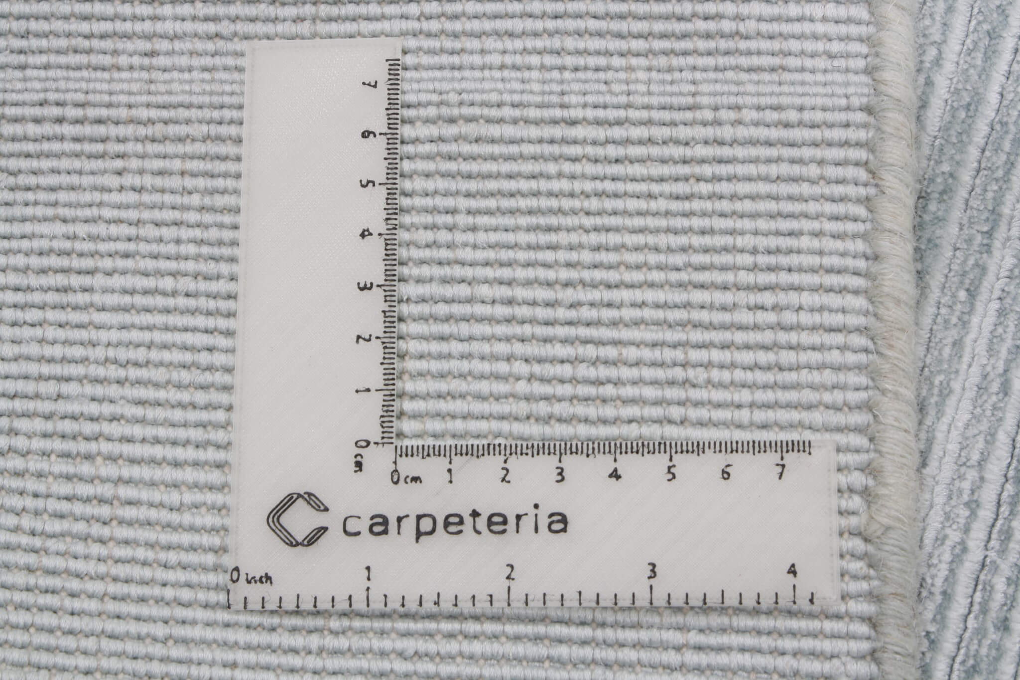 Modern rug Garous