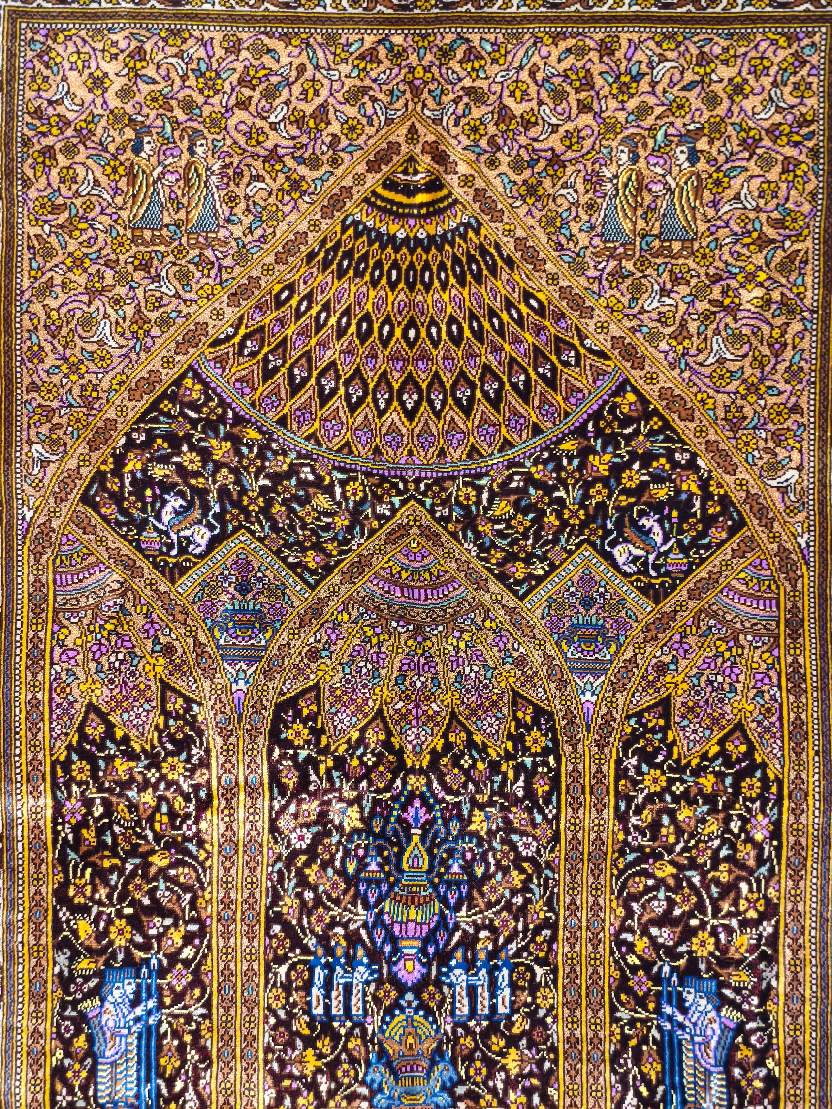 Ghom Silk Imperial