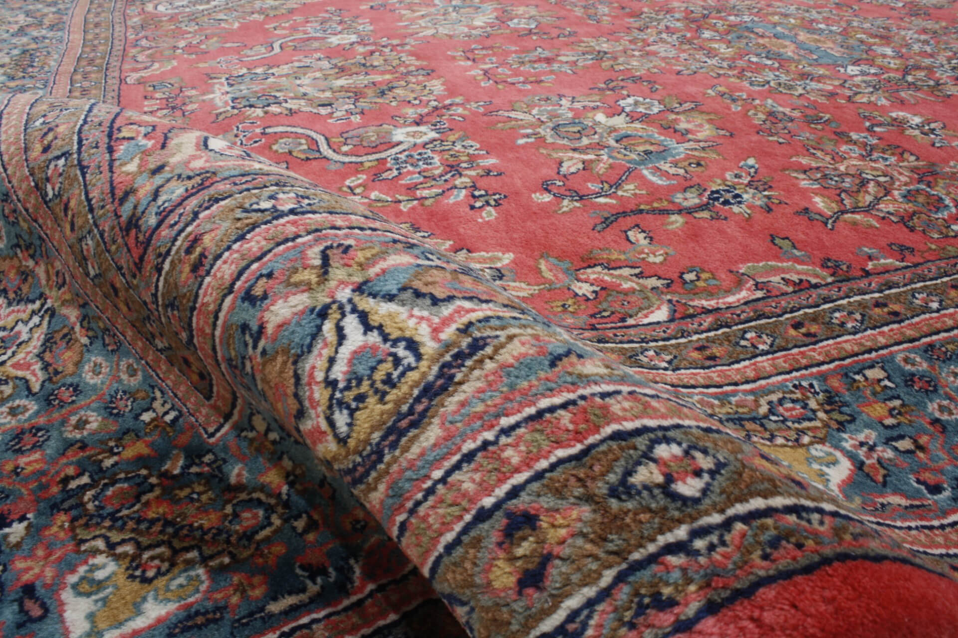 Oriental rug Palace of Winds