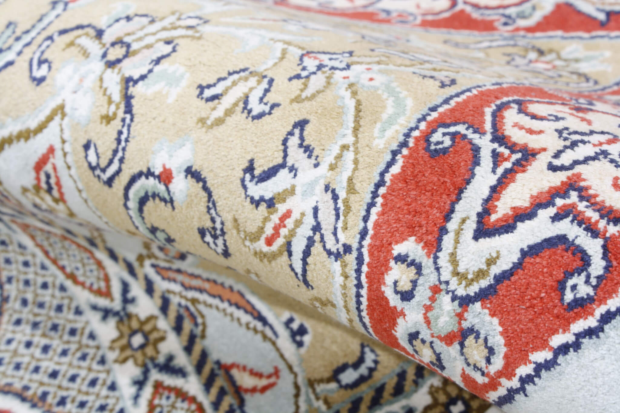 Oriental rug Kashmir Silk Exclusive