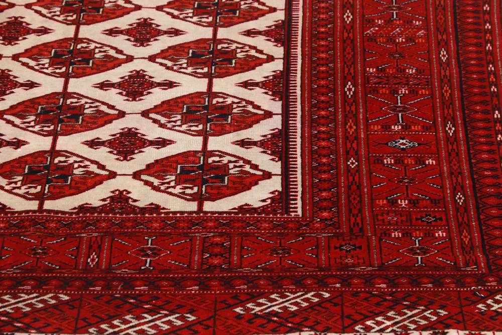 Oriental rug Yamuth