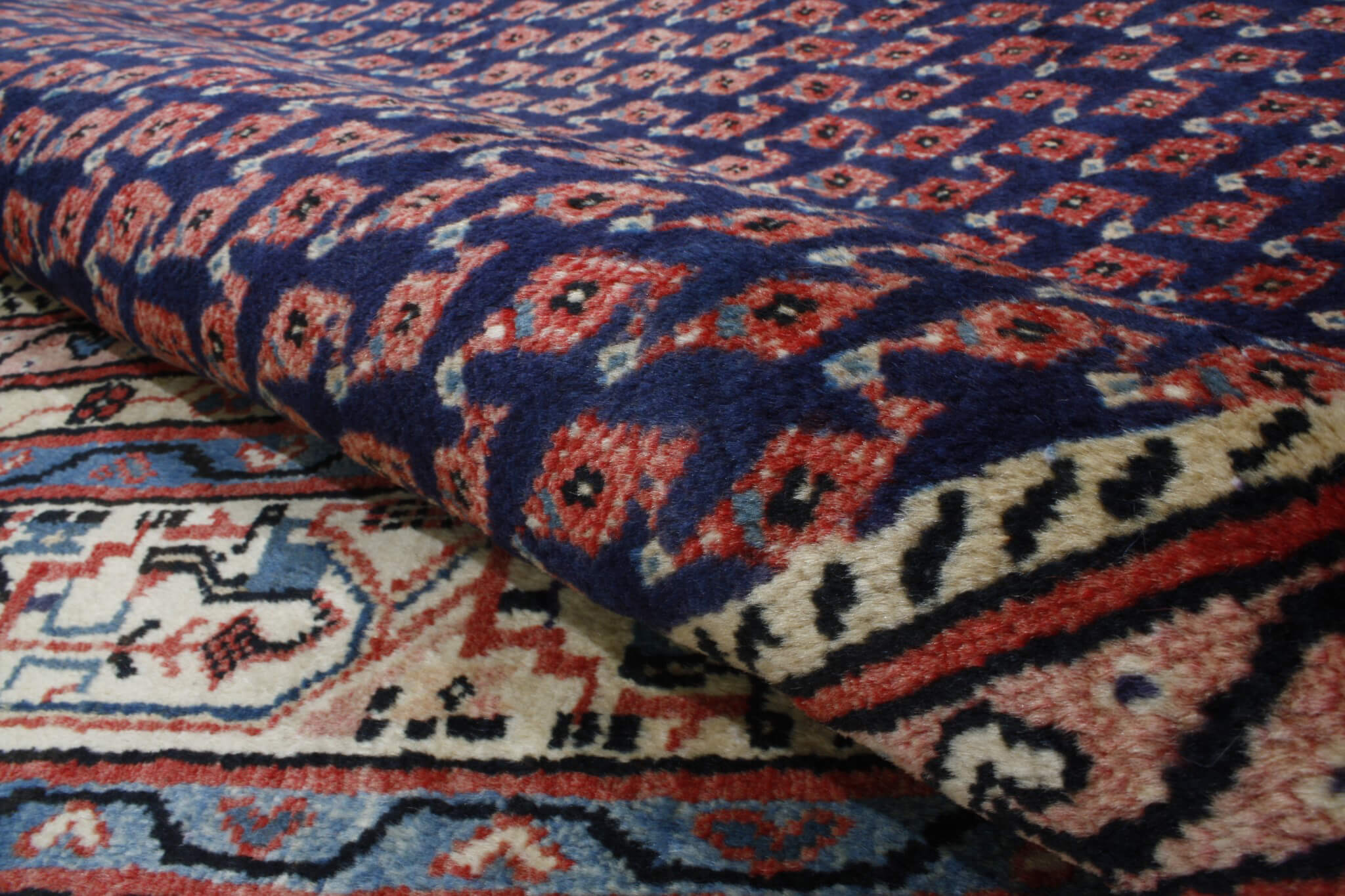 Persian rug Sarough Mir