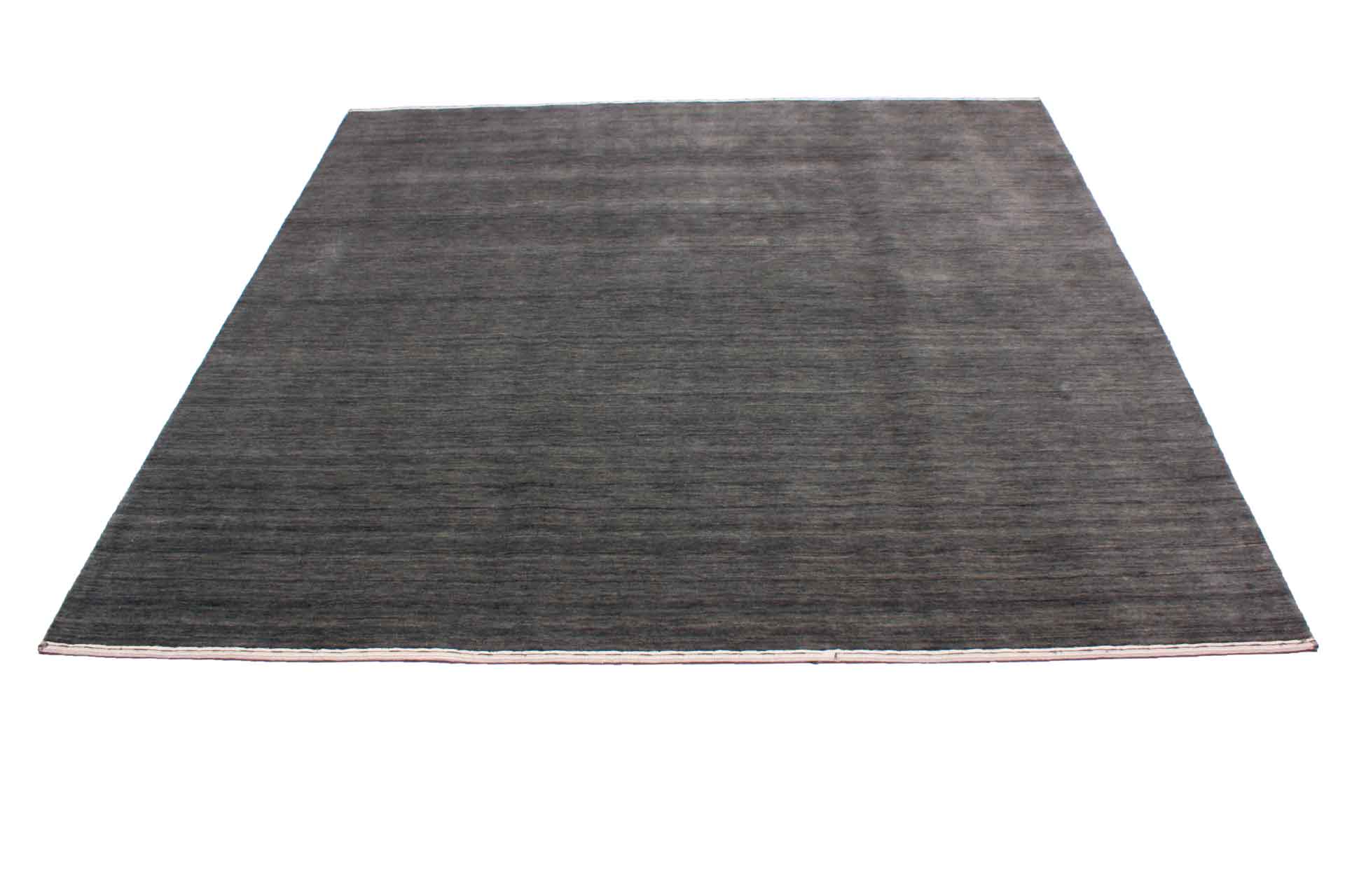 Modern rug Loribaft