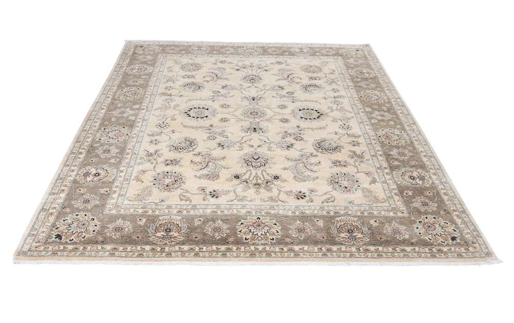 Oriental rug Tabriz