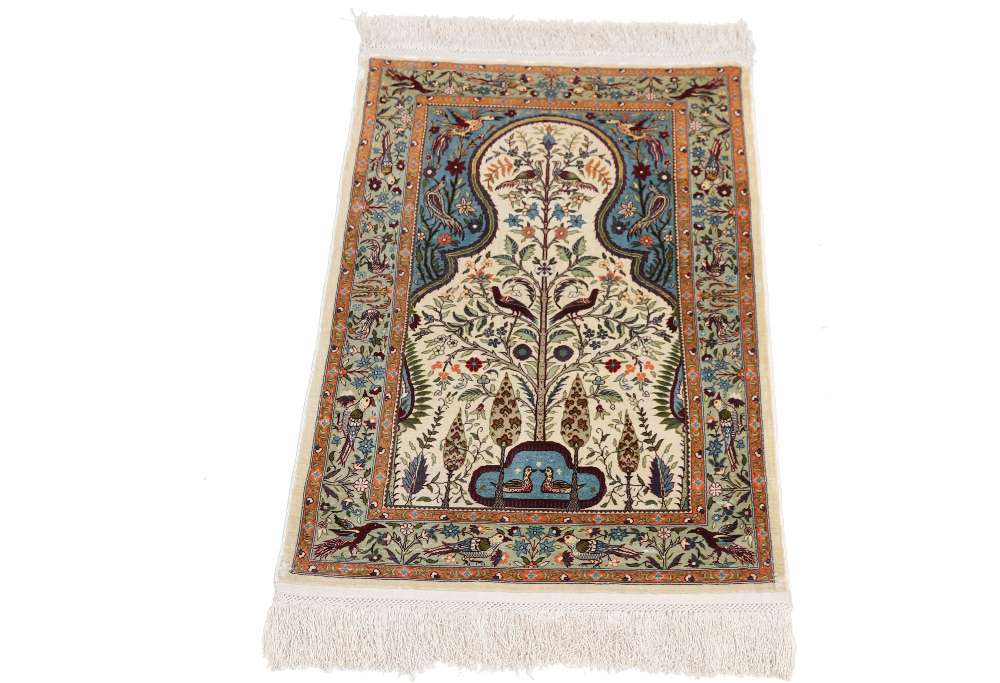 Oriental rug Hereke