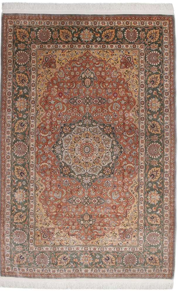 Oriental rug Hereke