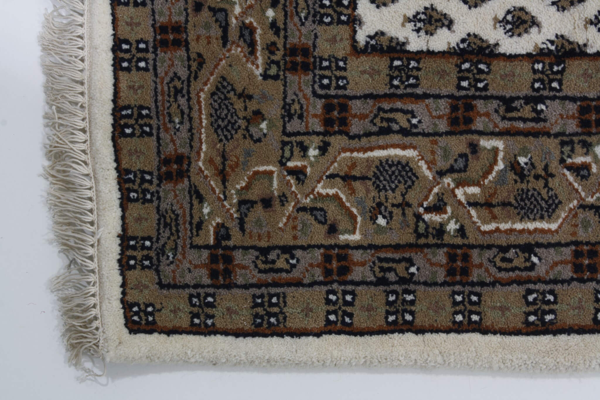 Oriental rug Mir