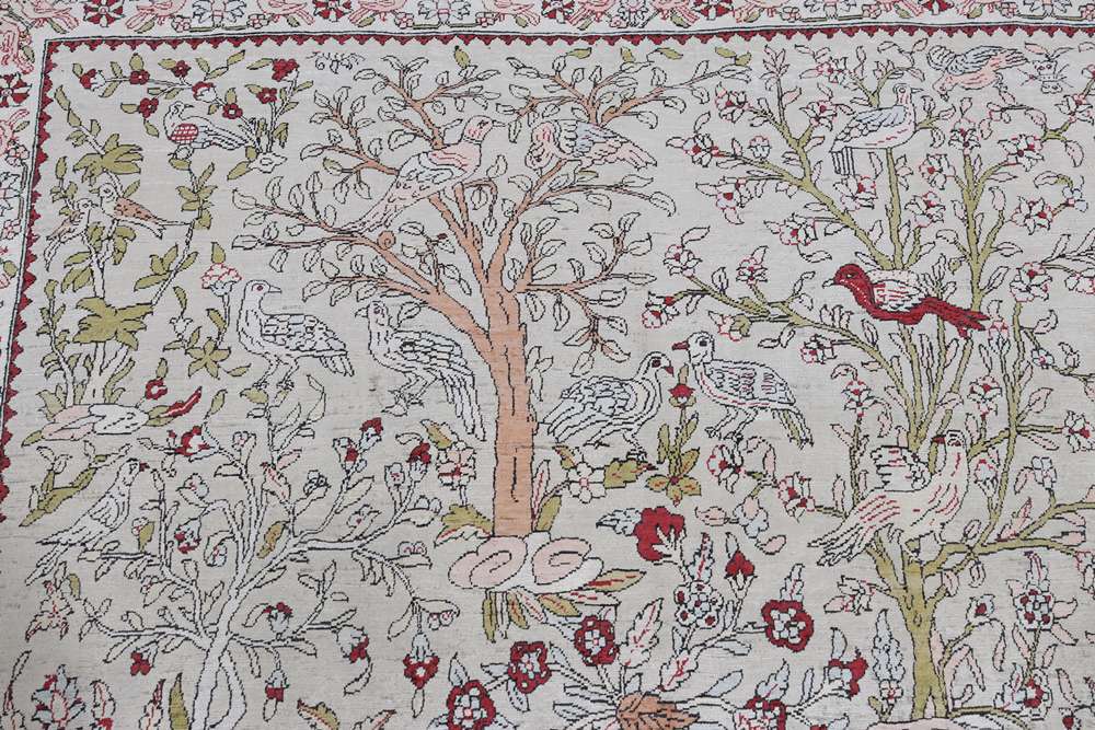 Oriental rug Hereke