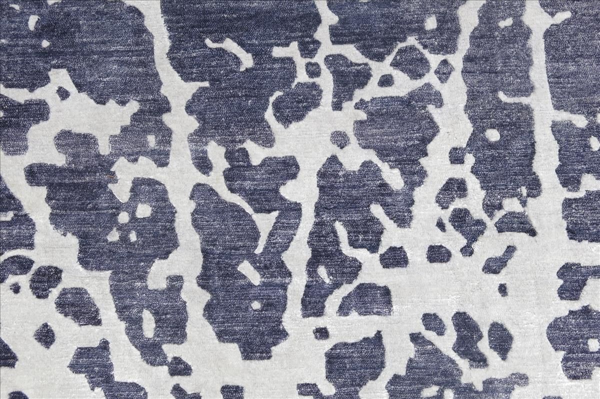 Modern rug Ikat Royal