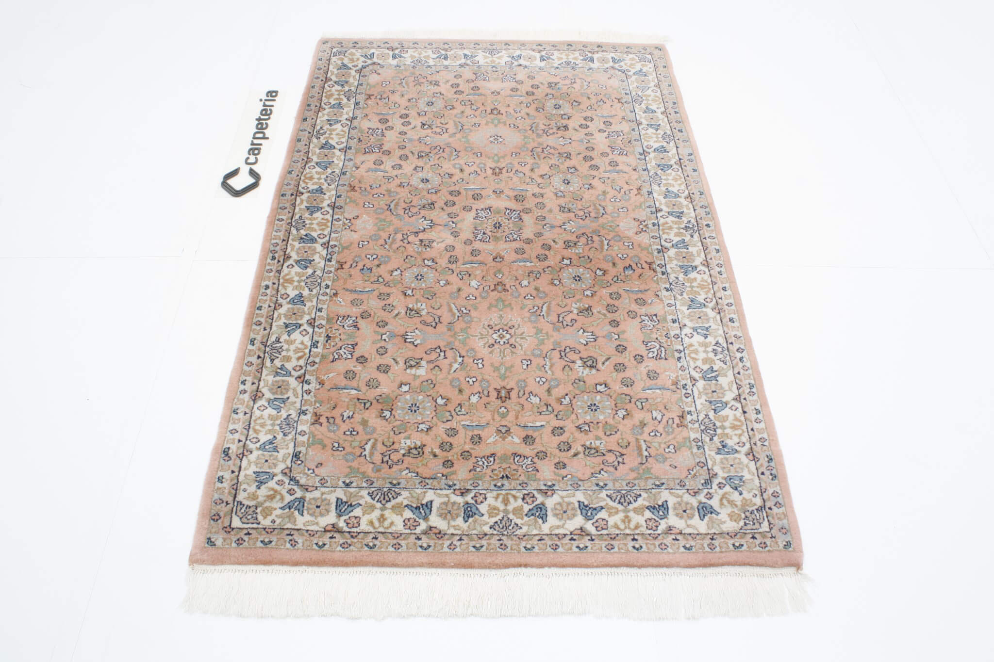 Oriental rug Sarough