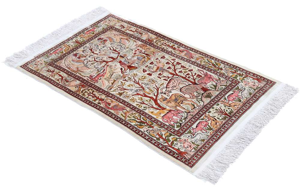 Oriental rug Hereke