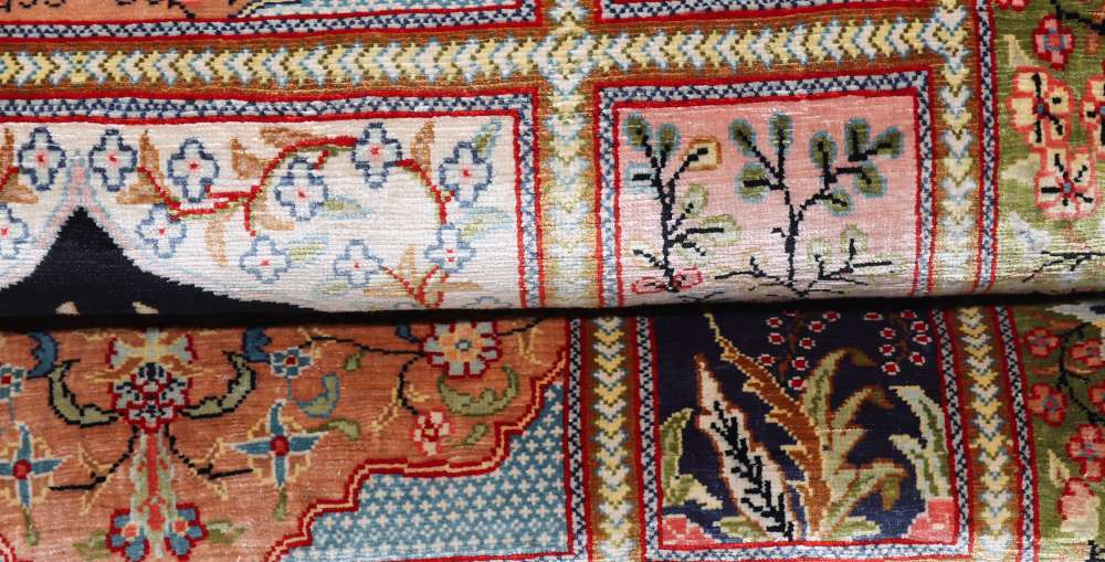 Oriental rug Hereke