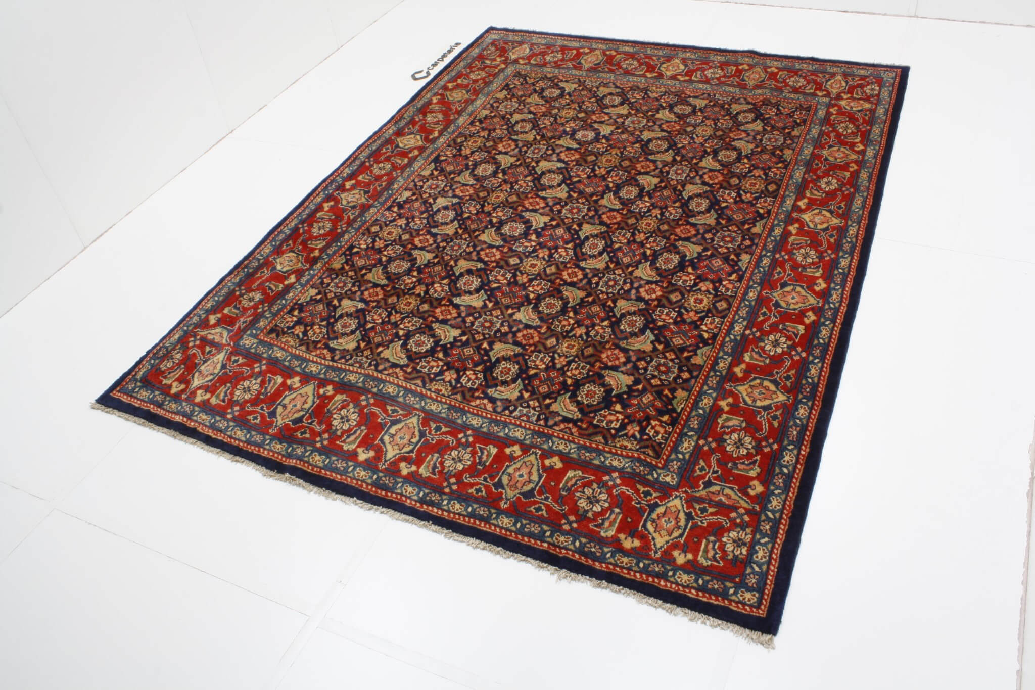 Persian rug Mahal