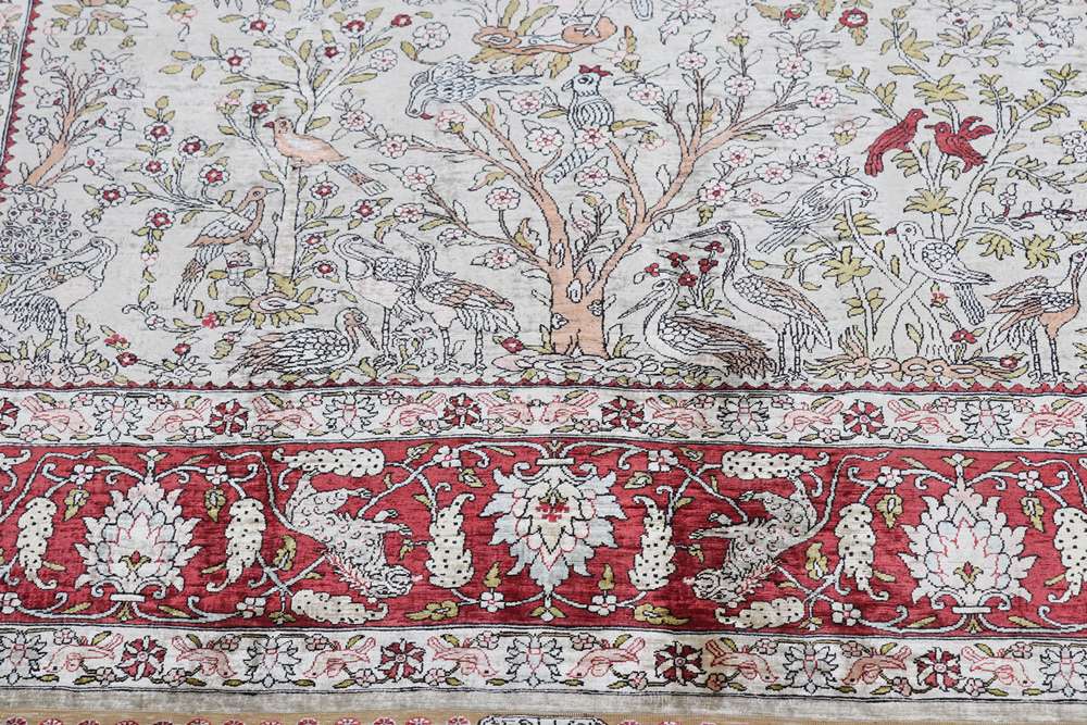 Oriental rug Hereke