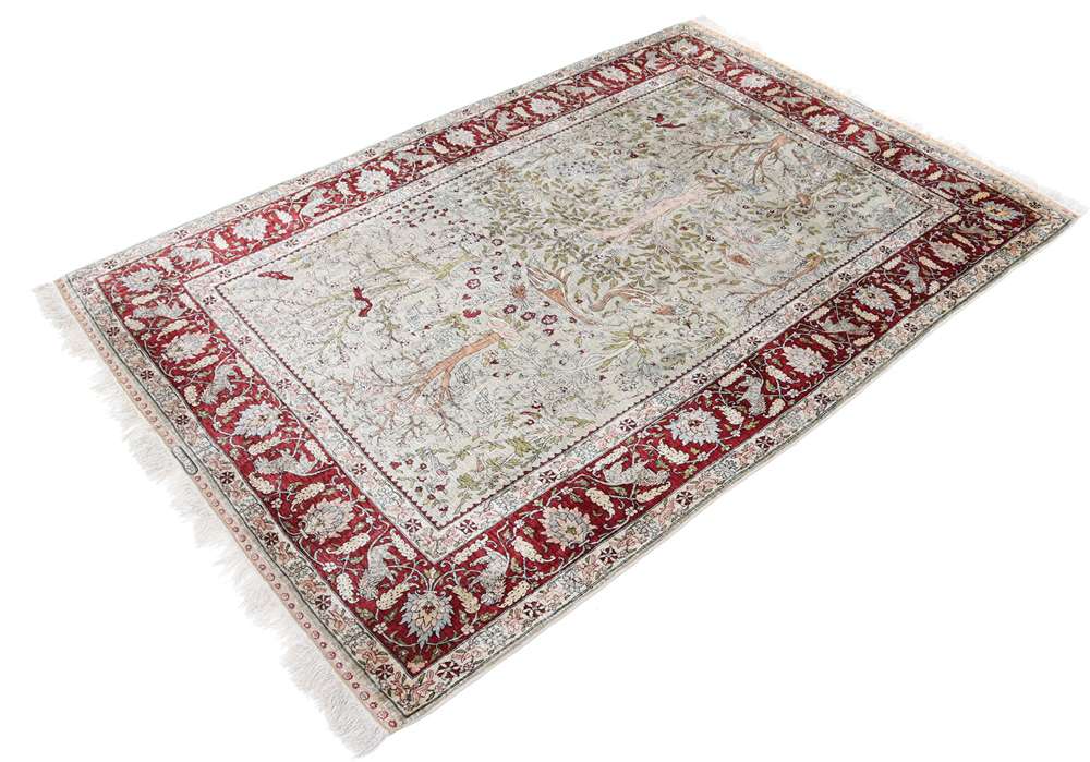 Oriental rug Hereke