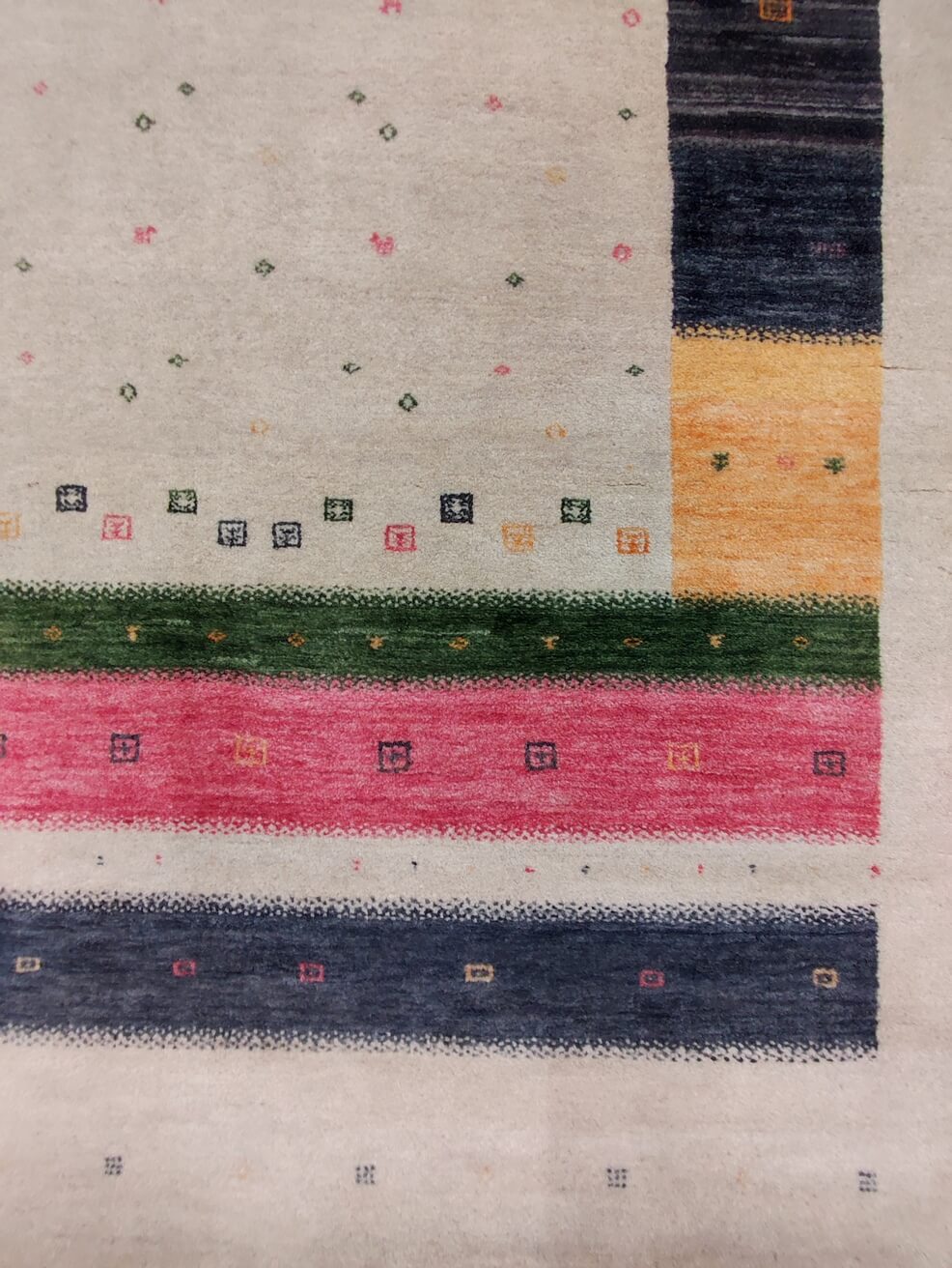 Modern rug Loribaft Royal