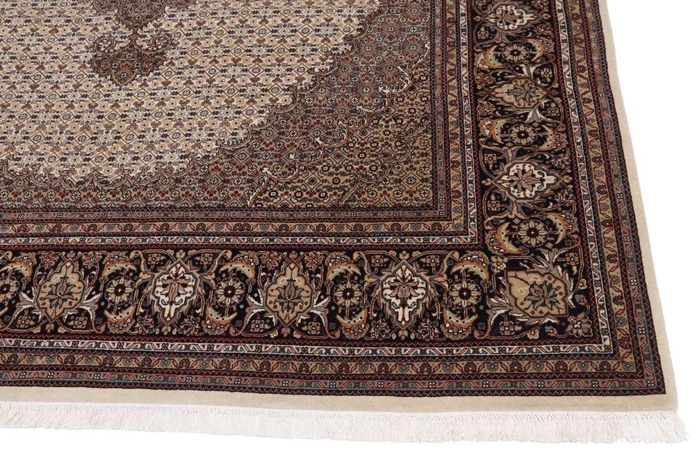 Oriental rug Tabriz