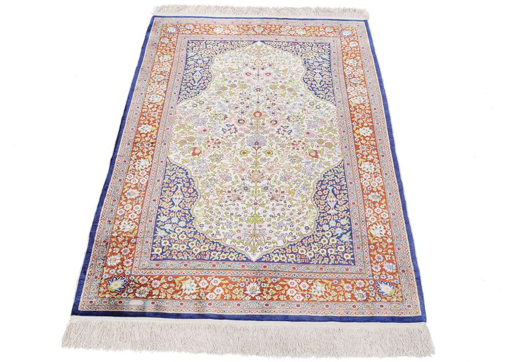 Oriental rug Hereke