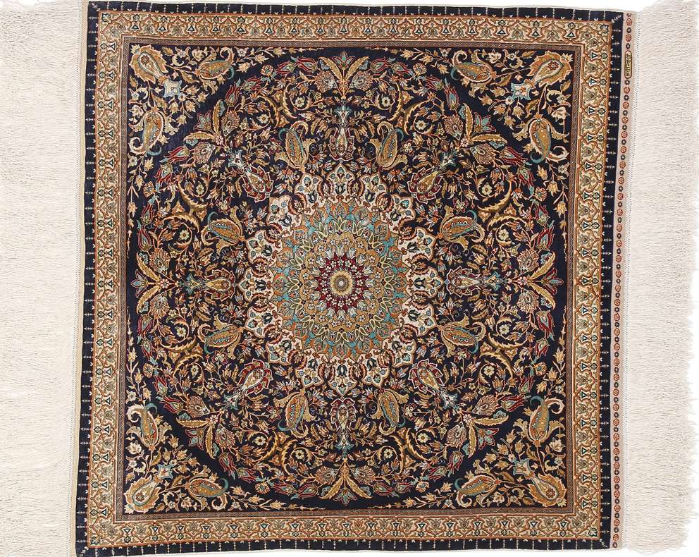 Oriental rug Hereke