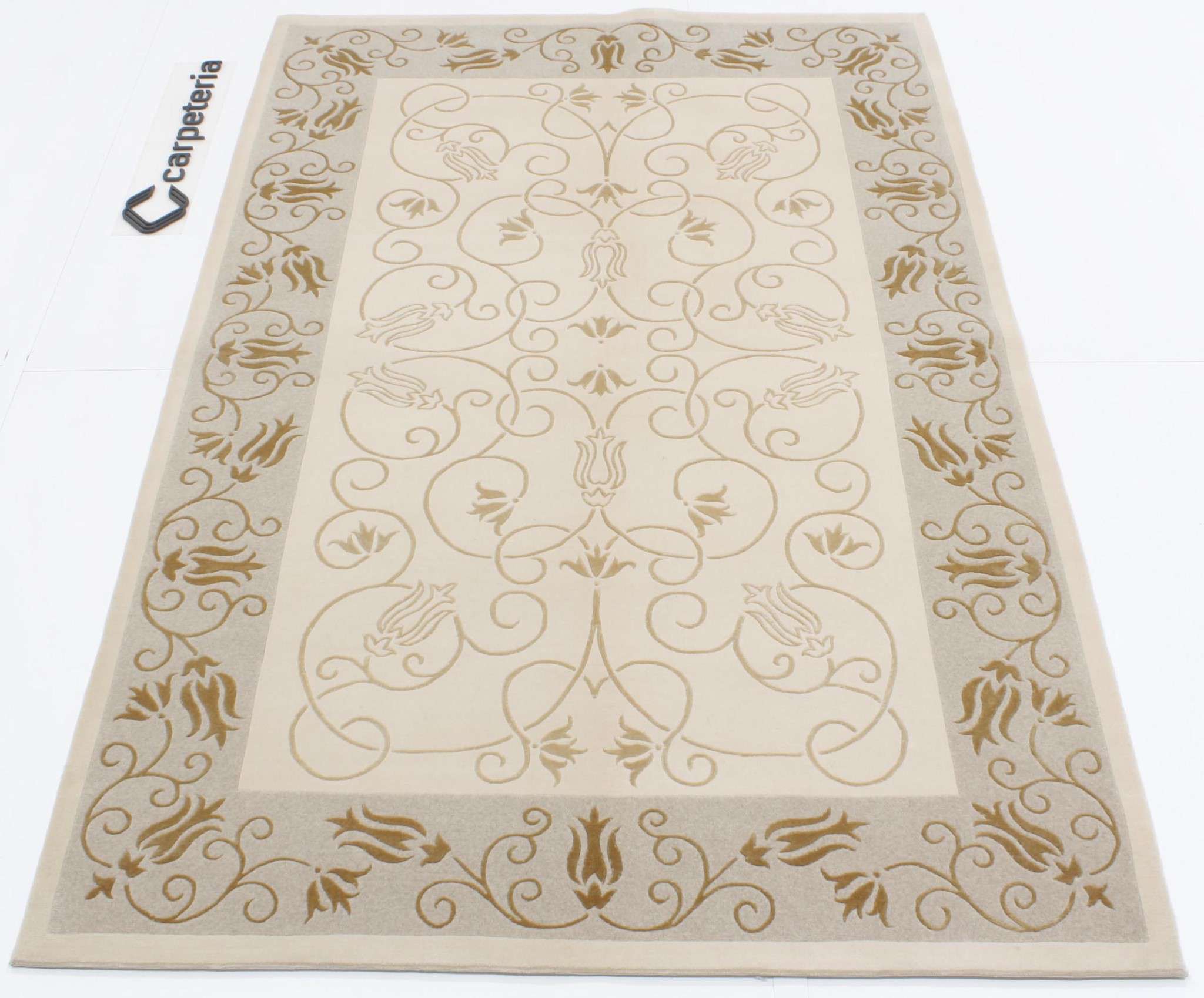 Daliana Exclusive