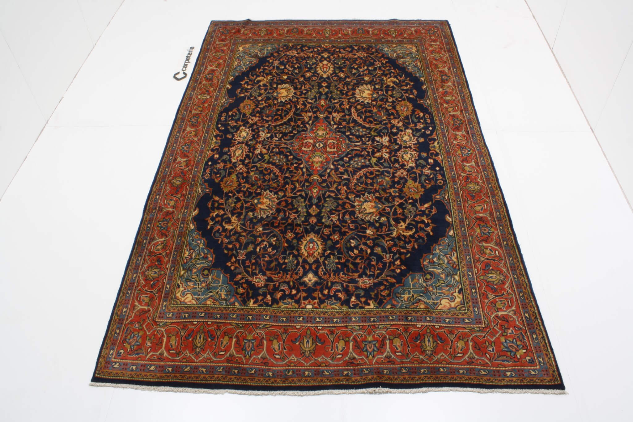 Persian rug Mahal